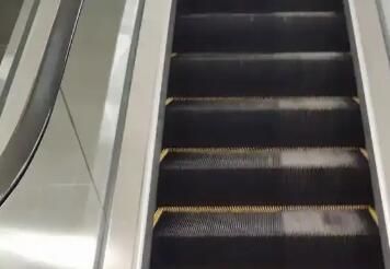 商場電扶梯的清潔保養(yǎng)有什么標準呢？要注意什么？